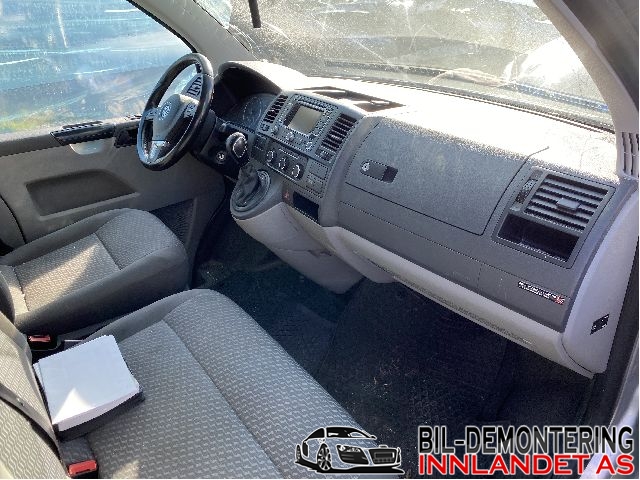 VW Transporter / Caravelle 2009-2015 (Fase 2) (T5) (T5), Motorkode: CFCA, Girkassekode: NZR