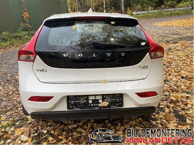 Volvo V40 2012-2019 , Motorkode: B4154T5, Girkassekode: 1285224