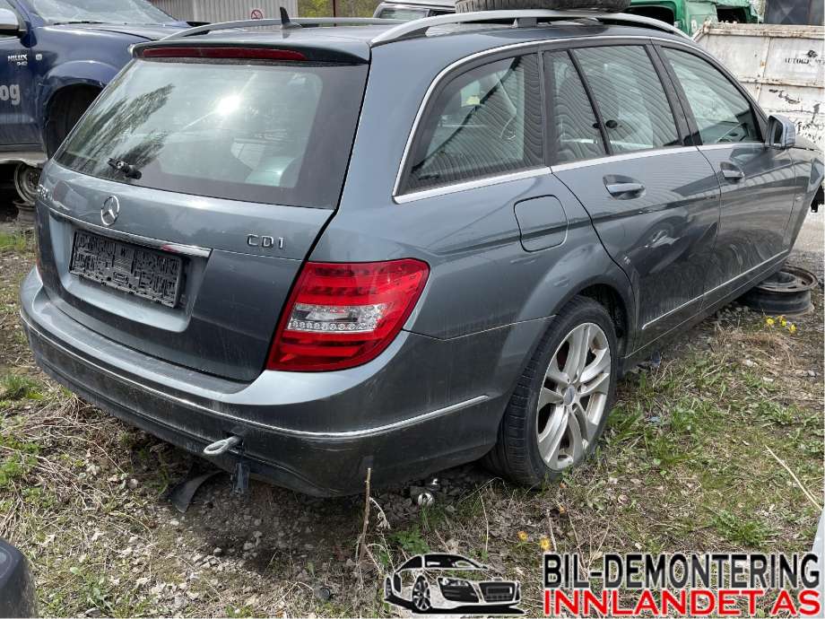 Mercedes C-Klasse 2011-2014 (Fase 2) (W204) (W204), Motorkode: OM651.913, Girkassekode: 711653