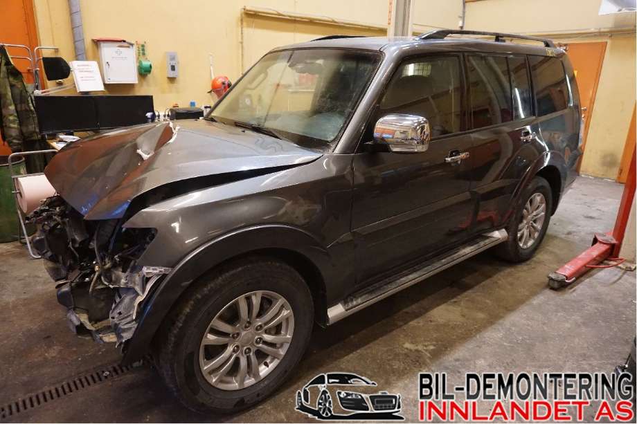 Mitsubishi Pajero 2016-2019 (Type IV, Fase 2) , Motorkode: 4M41, Girkassekode: 2700A130