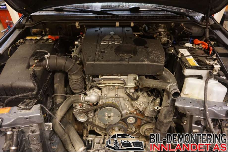 Mitsubishi Pajero 2016-2019 (Type IV, Fase 2) , Motorkode: 4M41, Girkassekode: 2700A130