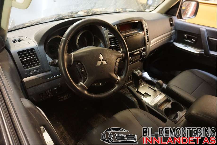 Mitsubishi Pajero 2016-2019 (Type IV, Fase 2) , Motorkode: 4M41, Girkassekode: 2700A130