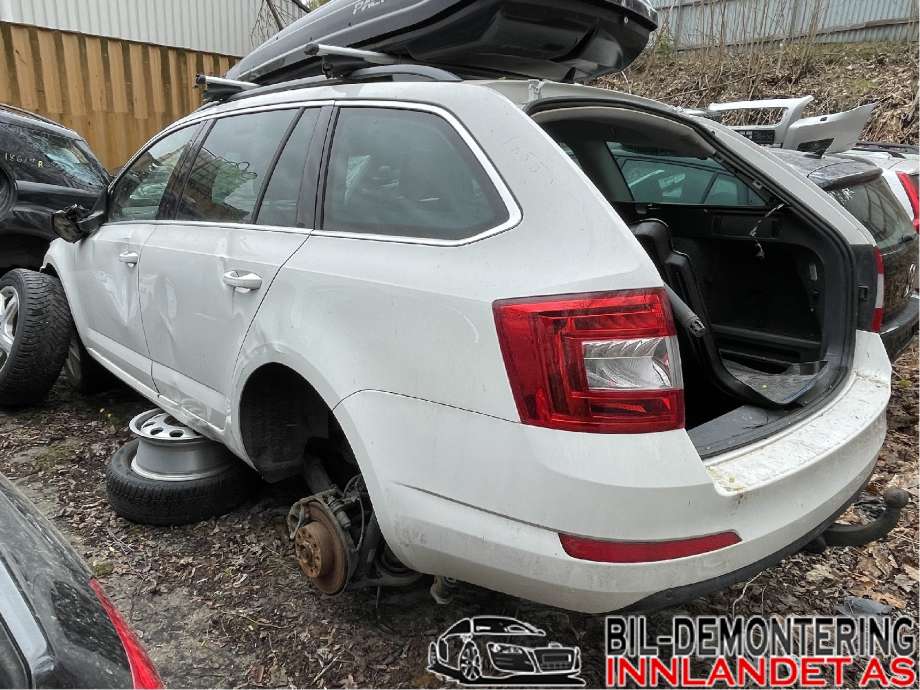 Škoda Octavia 2013-2016 (Type III, Fase 1) , Motorkode: CKFC;CRMB, Girkassekode: 