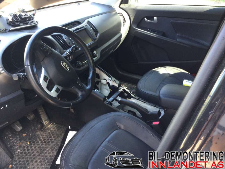 Kia Sportage 2010-2016 (Type III) , Motorkode: G4FD;G4FDCZ625419, Girkassekode: ZG76CJ050939