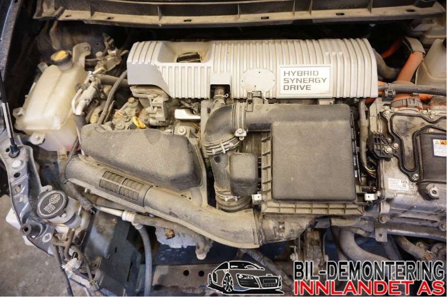 Toyota Prius 2009-2016 (Type III) (COMBI) (COMBI), Motorkode: 2ZR-FXE, Girkassekode: 3090047064