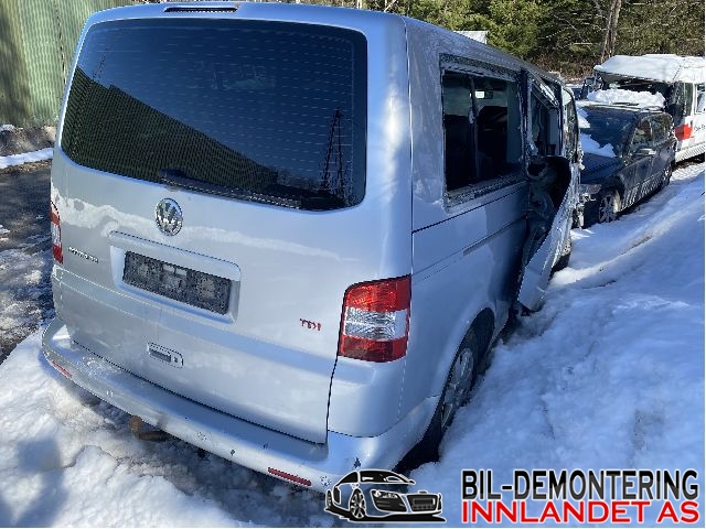 VW Transporter / Caravelle 2003-2009 (Fase 1) (T5) (T5), Motorkode: AXD;BNZ, Girkassekode: HGD