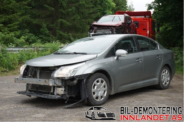 Toyota Avensis 2009-2015 (Type III, Fase 1) , Motorkode: 2ZR-FAE, Girkassekode: 3030005070