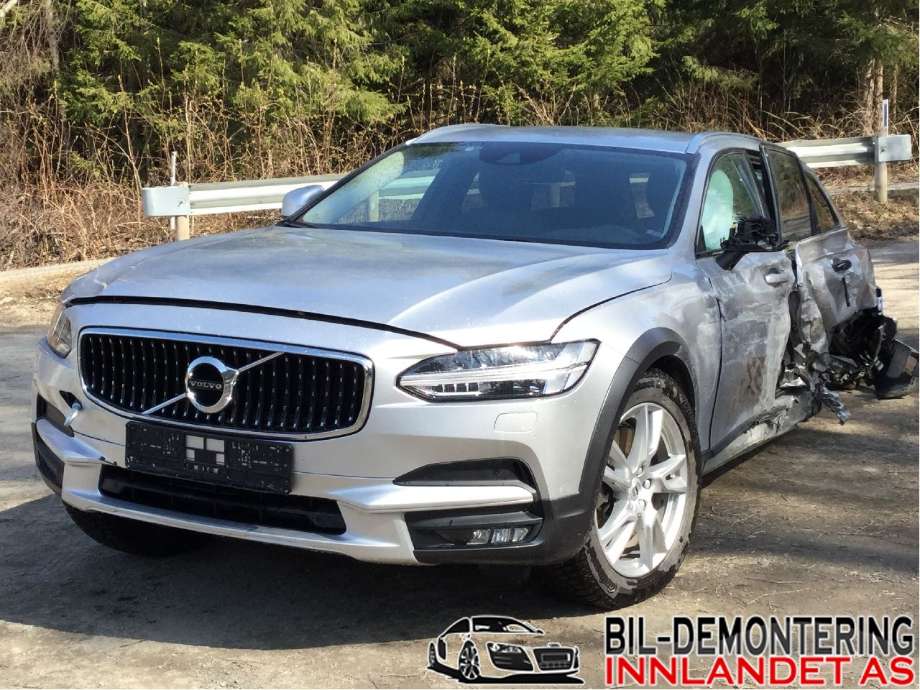 Volvo V90 / V90 CC / S90 2016-->> , Motorkode: D4204T14, Girkassekode: C / 1285196