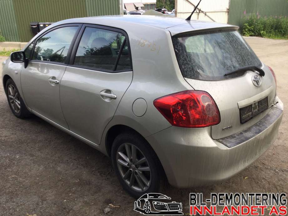 Toyota Auris 2007-2010 (Type I, Fase 1) , Motorkode: 1ZR-FAE, Girkassekode: 0433105210