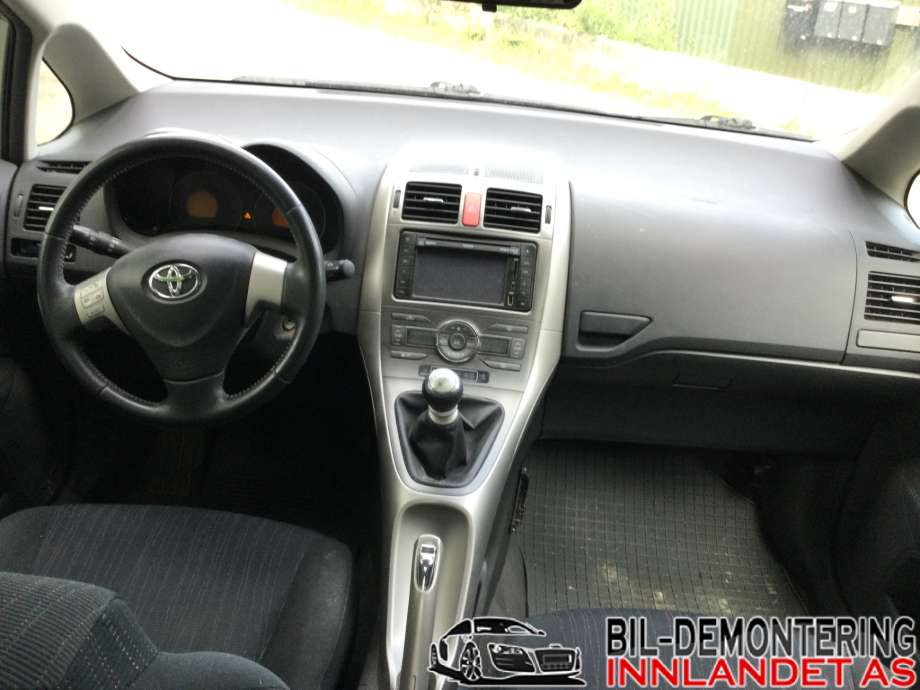 Toyota Auris 2007-2010 (Type I, Fase 1) , Motorkode: 1ZR-FAE, Girkassekode: 0433105210