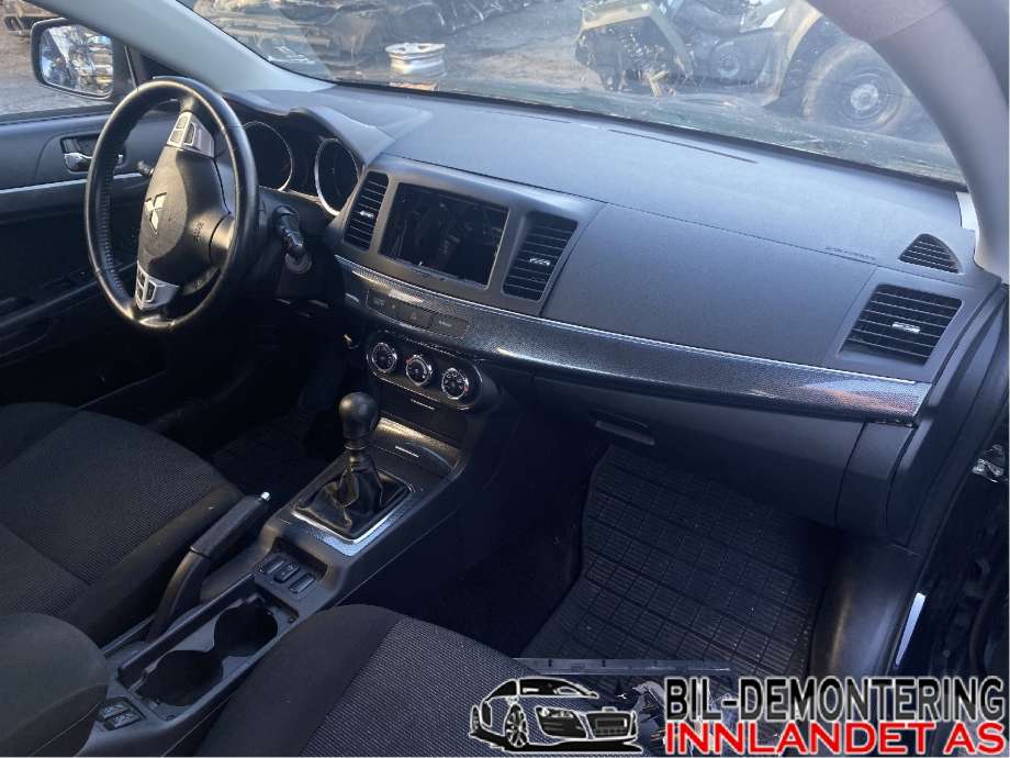 Mitsubishi Lancer 2008-2017 , Motorkode: 4N13, Girkassekode: 2500A299