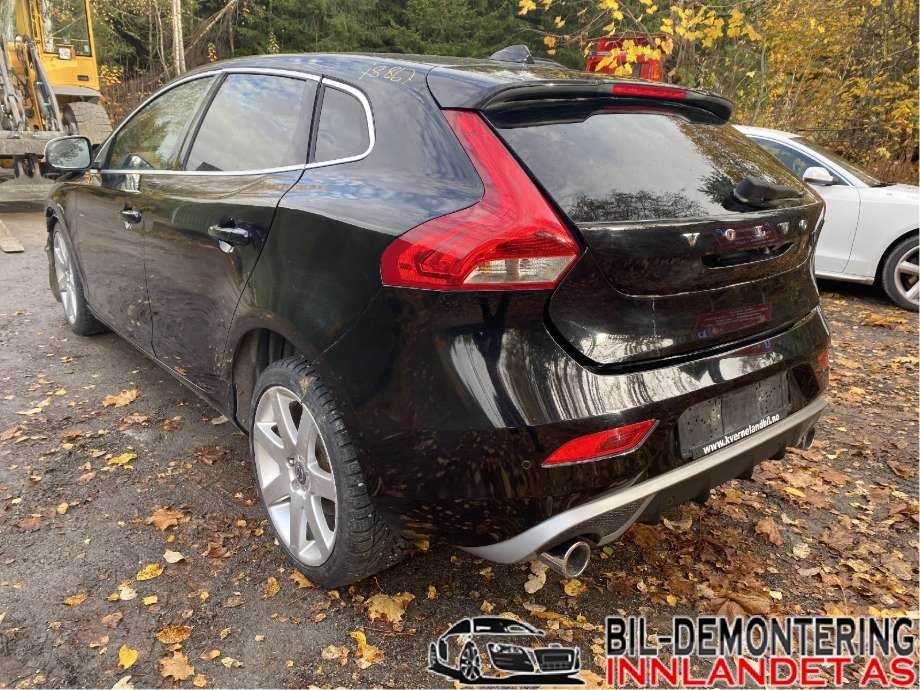 Volvo V40 2012-2019 , Motorkode: D4204T8, Girkassekode: TF-71SC 1285224