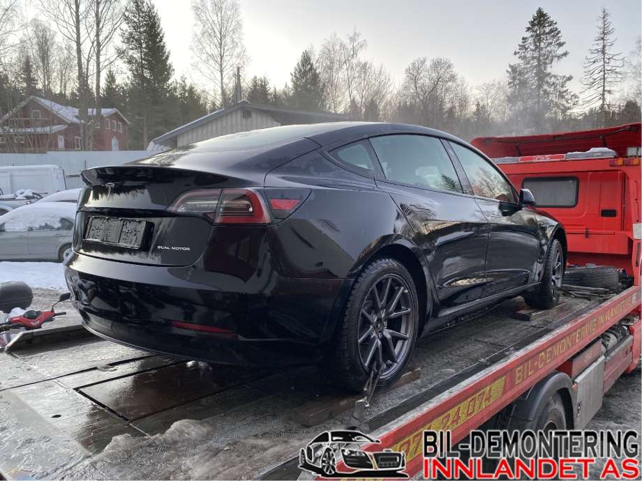 Tesla Model 3 2018-2023 (Fase 1) , Motorkode: 3D3, Girkassekode: 