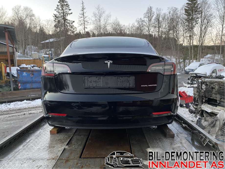 Tesla Model 3 2018-2023 (Fase 1) , Motorkode: 3D3, Girkassekode: 