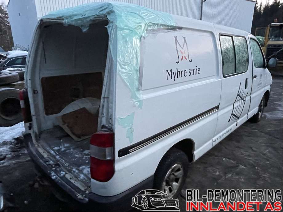 Toyota Hiace 2007-2012 (Fase 3) , Motorkode: 2KD-FTV, Girkassekode: 3303026A60