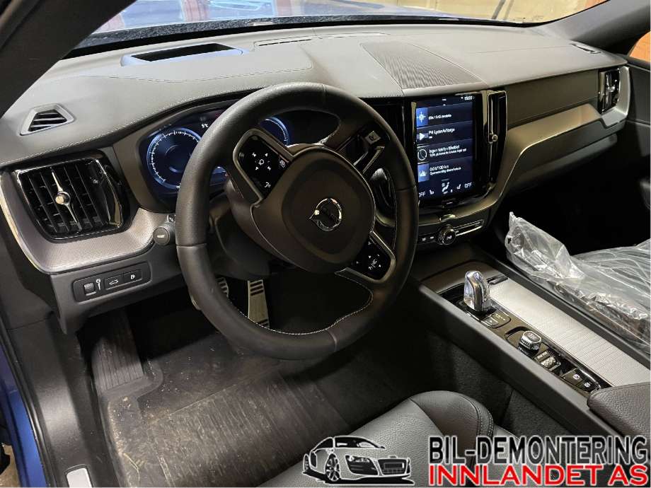 Volvo XC60 2017-->> (Type II) , Motorkode: B4204T34, Girkassekode: 8-AUT 2WD / TG-81SC