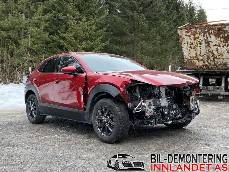 Mazda CX-30 2020-->> delebil , Motorkode: HFY702300, Girkassekode: 