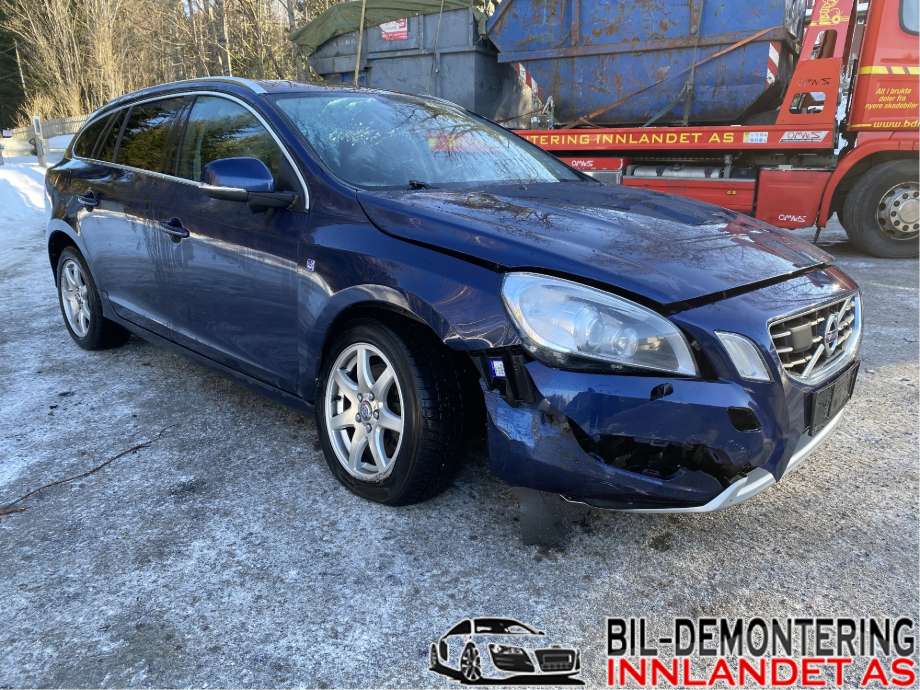 Volvo V60 2010-2013 (Type I, Fase 1) delebil , Motorkode: D4162T, Girkassekode: 1285027