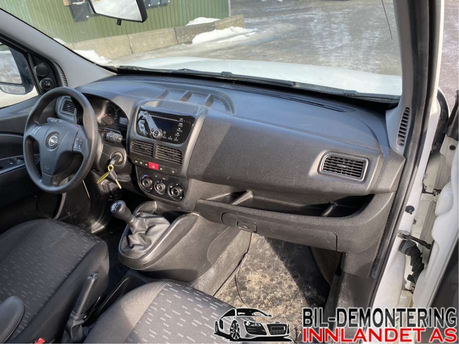 Opel Combo D 2012-2018 , Motorkode: A13FD, Girkassekode: MML