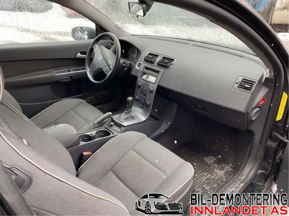 Volvo C30 2006-2009 (Fase 1) delebil , Motorkode: D4164T, Girkassekode: 36050335