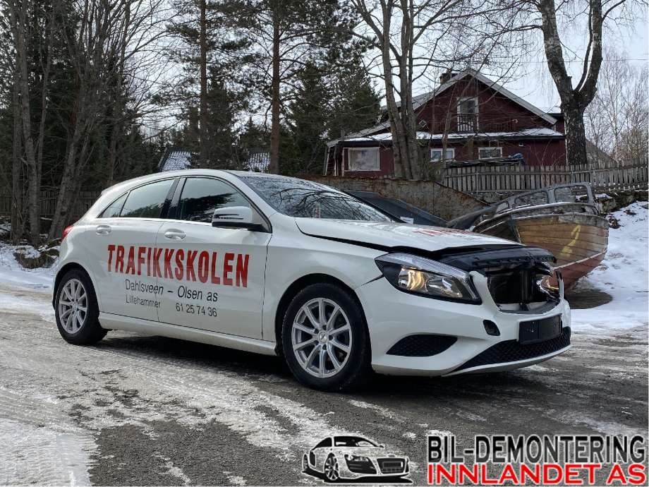 Mercedes A-Klasse 2012-2018 (W176) (W176), Motorkode: OM607.951, Girkassekode: 711632