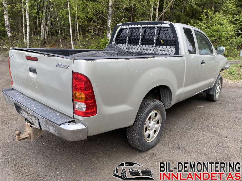 Toyota Hilux 2006-2011 , Motorkode: 2KD-FTV, Girkassekode: 330300K260