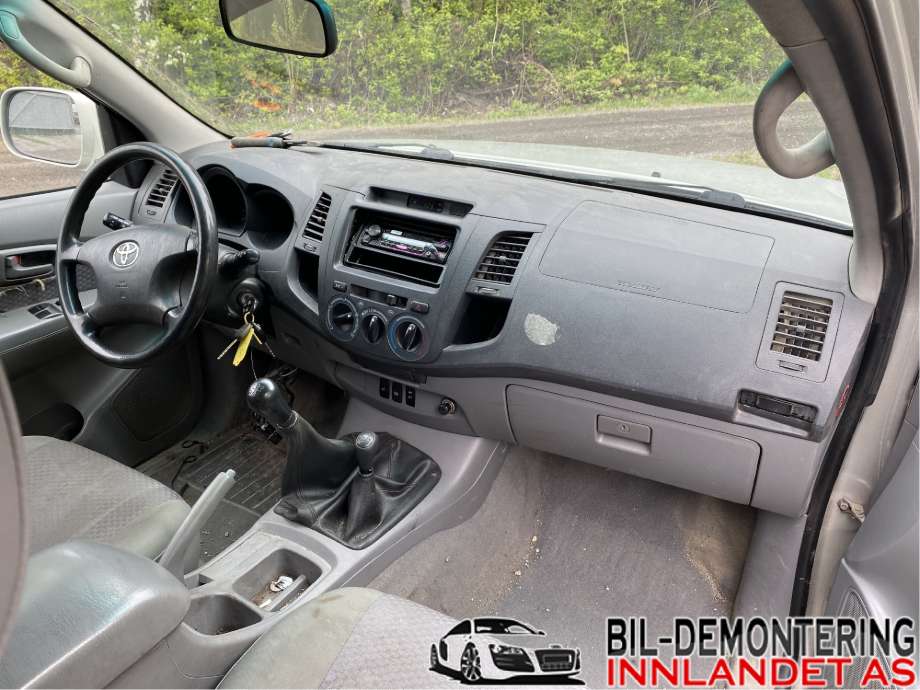 Toyota Hilux 2006-2011 , Motorkode: 2KD-FTV, Girkassekode: 330300K260