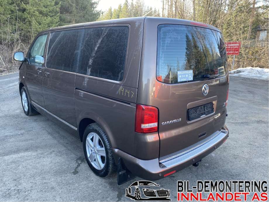 VW Transporter / Caravelle 2009-2015 (Fase 2) (T5) (T5), Motorkode: CFCA, Girkassekode: MYA