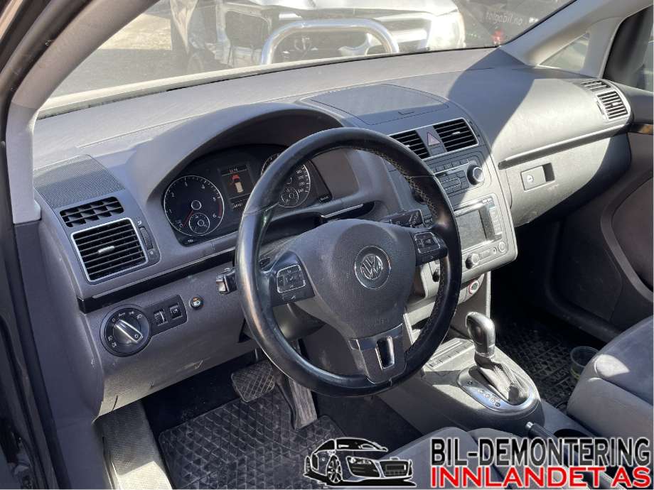 VW Touran 2010-2015 (Type I, Fase 3) delebil , Motorkode: CFJA, Girkassekode: MSU