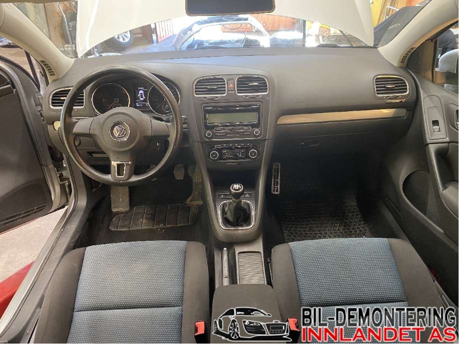 VW Golf VI 2008-2012 , Motorkode: CAYC, Girkassekode: MDZ