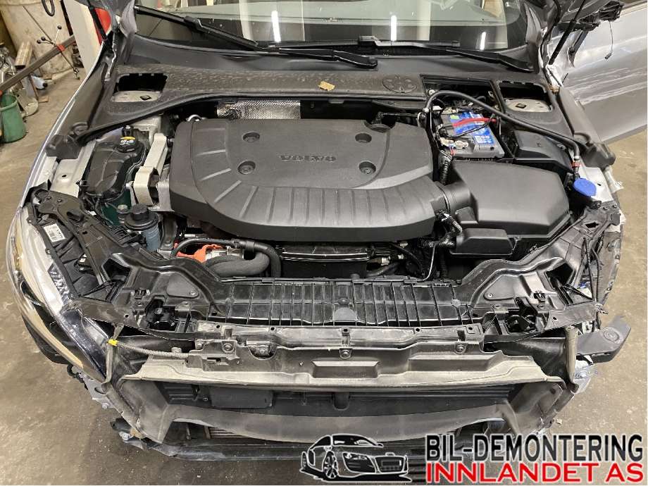 Volvo V60/V60 CC 2013-2018 (Type I, Fase 2) , Motorkode: D5244T17, Girkassekode: 1285033