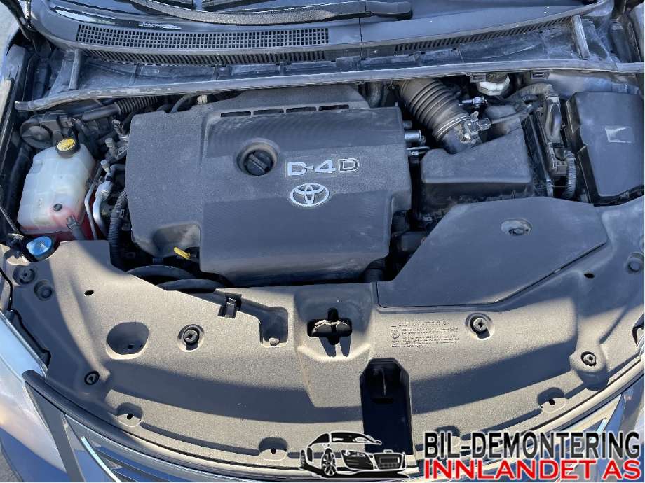 Toyota Avensis 2009-2015 (Type III, Fase 1) , Motorkode: 1AD-FTV, Girkassekode: 