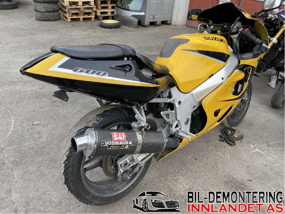 MC Suzuki Øvrige 0-->> delebil , Motorkode: , Girkassekode: 