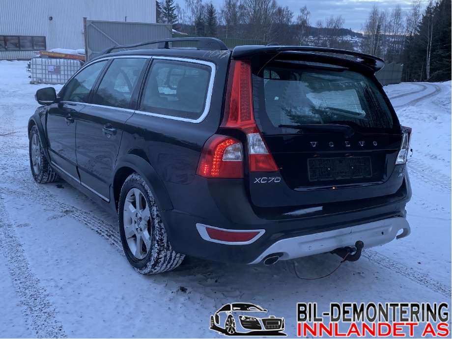Volvo XC70 2008-2013 (Type II, Fase 1) , Motorkode: D5244T16, Girkassekode: 6 / TF-80SC AWD