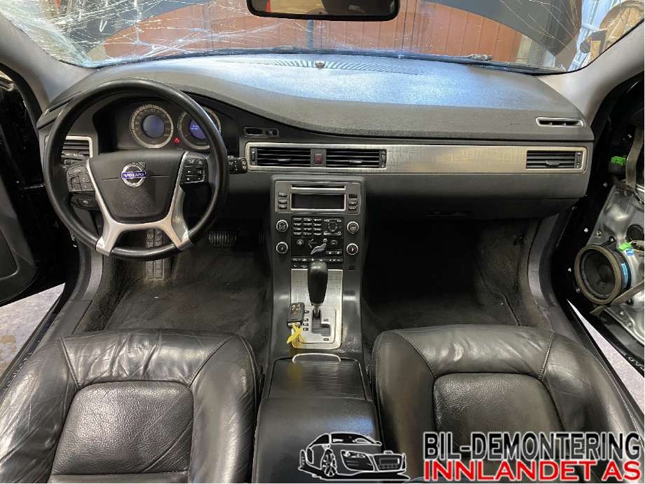 Volvo XC70 2008-2013 (Type II, Fase 1) , Motorkode: D5244T16, Girkassekode: 6 / TF-80SC AWD