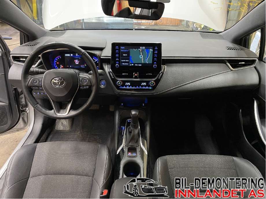 Toyota Corolla 2019-->> , Motorkode: 2ZR-FXE, Girkassekode: 3090002050
