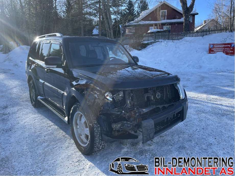 Mitsubishi Pajero 2007-2016 (Type IV, Fase 1) , Motorkode: 4M41, Girkassekode: 2700A129