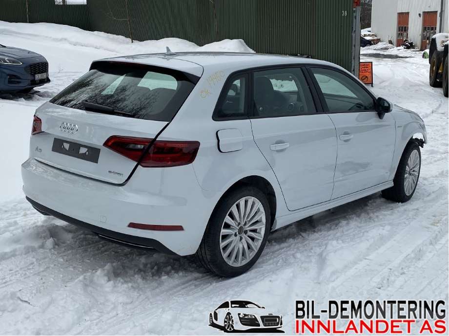 Audi A3 2012-2016 (Type III, Fase 1) , Motorkode: CUKB;CXUA, Girkassekode: RNT