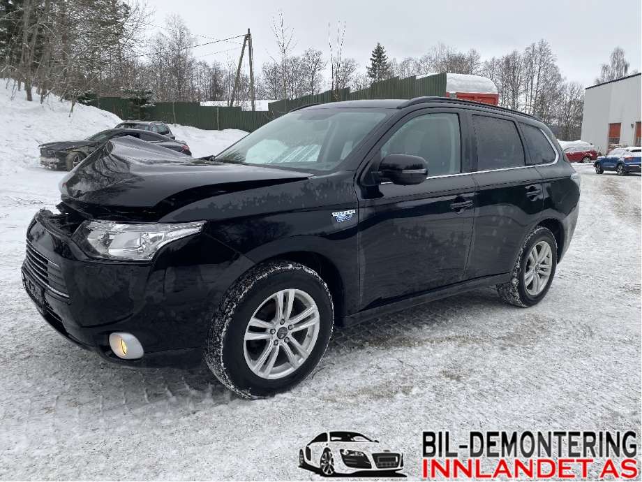 Mitsubishi Outlander 2012-2015 (Type III, Fase 1) , Motorkode: 4B11, Girkassekode: 2700A404