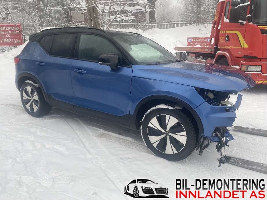 Volvo XC40 2018-2024 , Motorkode: D4204T16, Girkassekode: C  (1285324)