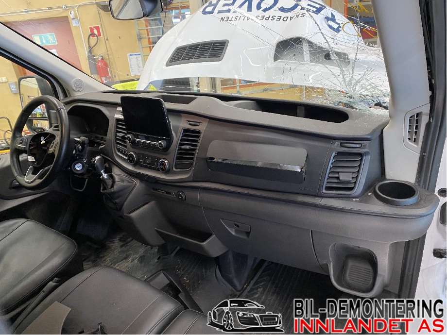 Ford Transit 2014-->> , Motorkode: YNRB, Girkassekode: MT82