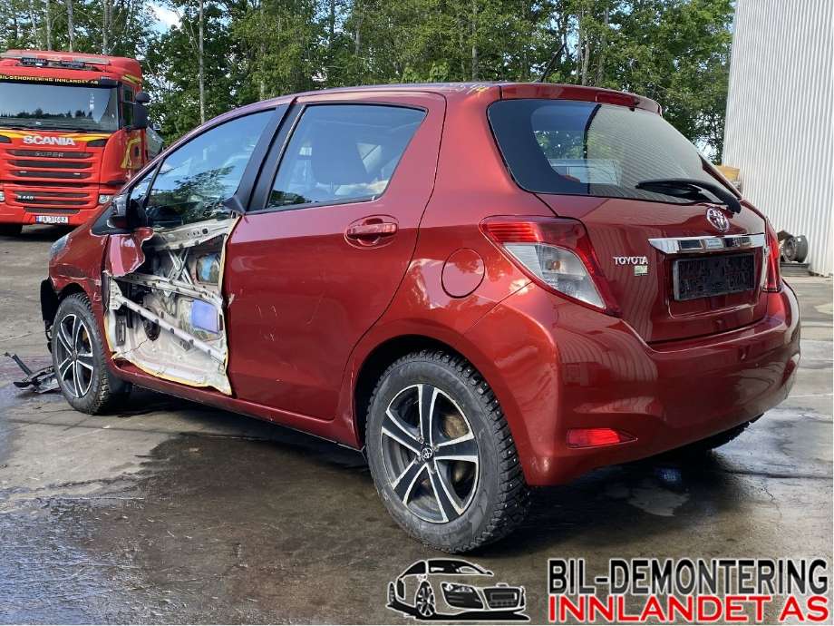 Toyota Yaris 2012-2014 (Type III, Fase 1) , Motorkode: 1NR-FE, Girkassekode: 3030052891