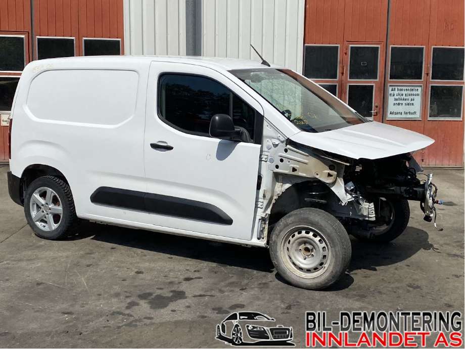 Citroën Berlingo, 2019->> (Type III)  delebil , Motorkode: YHW, Girkassekode: 16 230 929 80