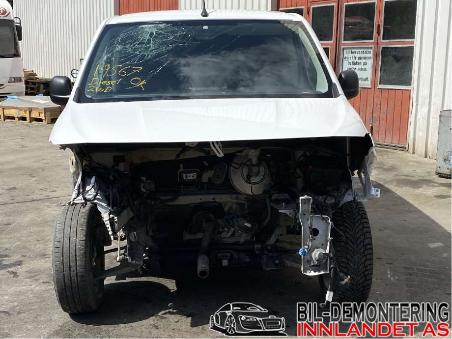 Citroën Berlingo 2019-->> (Type III) , Motorkode: YHW, Girkassekode: 16 230 929 80