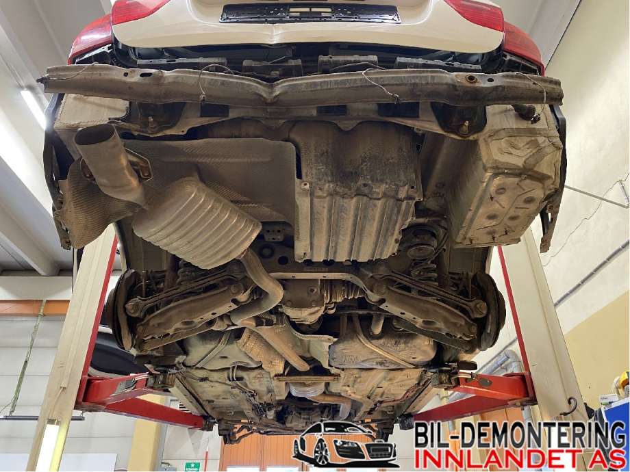 BMW 3-Serie 2005-2011 (E90/E91/E92/E93) (E90/E91/E92/E93), Motorkode: N47-D20C, Girkassekode: 23 00 8 607 323