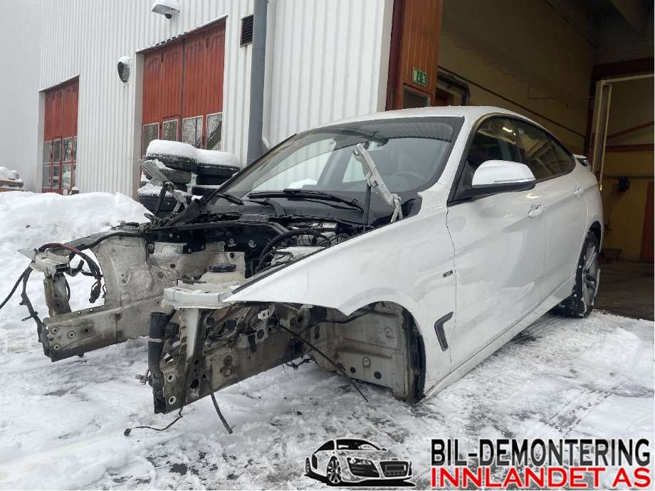 BMW 3-Serie, 2012-2018 (F30/F31/F34) (F30/F31/F34) delebil , Motorkode: N20-B20B, Girkassekode: GA8HP45Z - 4WD