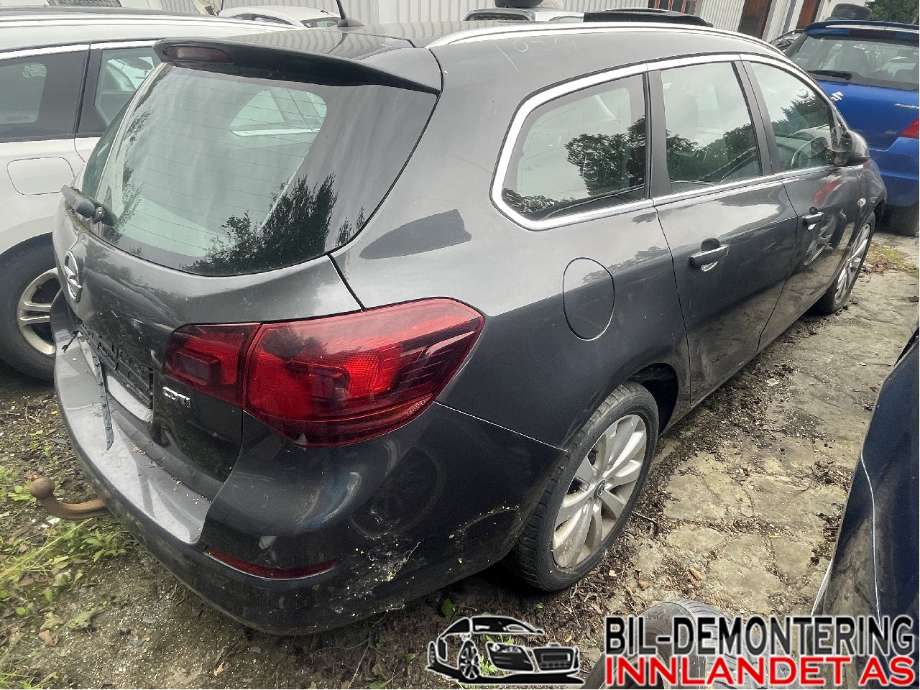 Opel Astra J 2010-2015 , Motorkode: A17DTJ, Girkassekode: MZ4