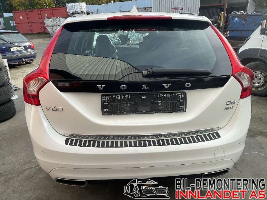 Volvo V60/V60 CC 2013-2018 (Type I, Fase 2) , Motorkode: D5244T15, Girkassekode: 