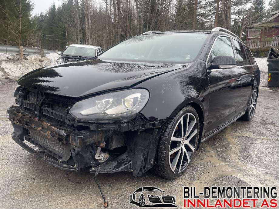 VW Golf VI, 2008-2012  delebil , Motorkode: CAVD;CTHD, Girkassekode: NAU