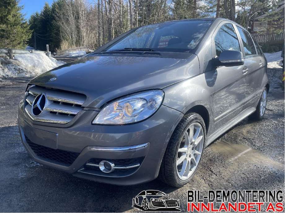 Mercedes B-Klasse, 2008-2011 (W245, Fase 2) (W245) delebil , Motorkode: OM640.940, Girkassekode: A 169 360 36 00